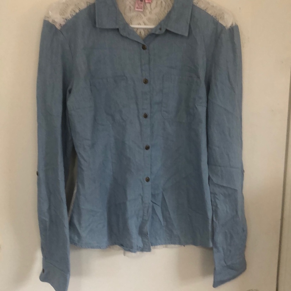 All Dolled Up size L lace back dbl pockets